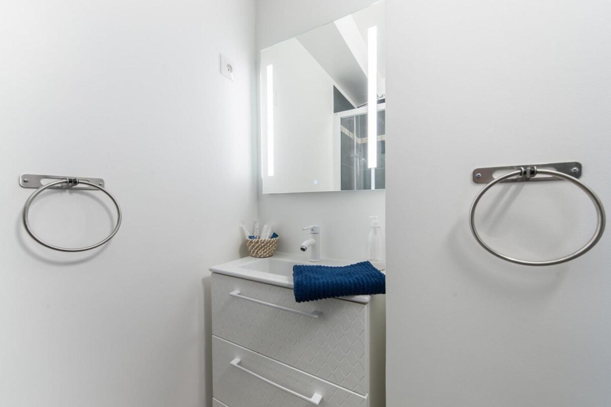Cosy La Baie Des Anges - Plage La Ciotat - Classe 3 Etoiles Apartment Exterior foto